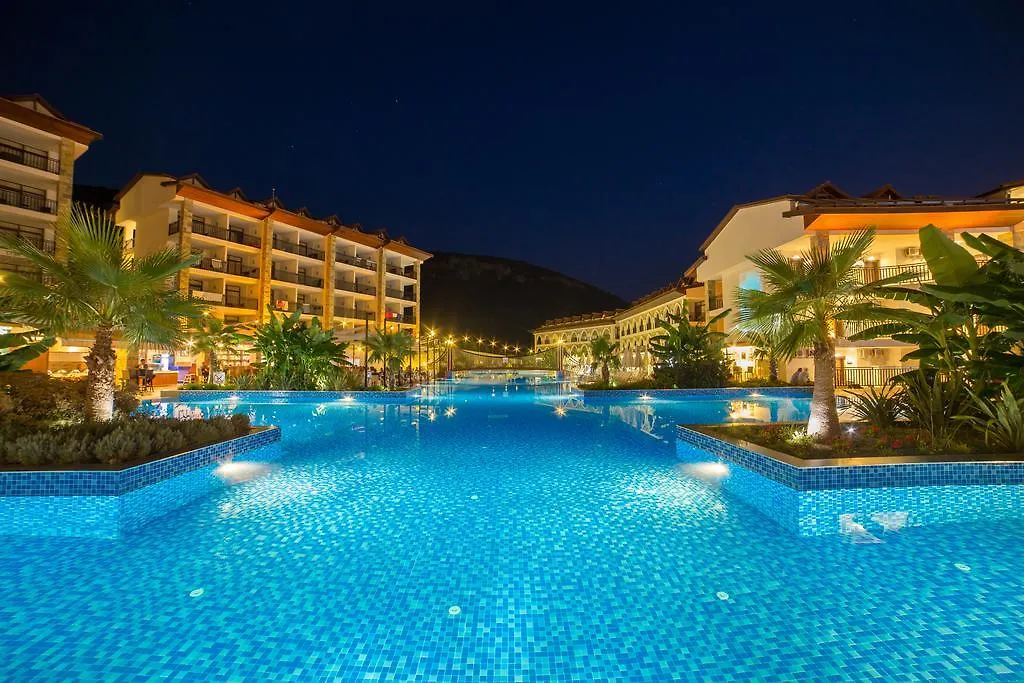 Hotel Ramada Resort By Wyndham Akbuk Akbuk