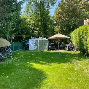  Homestay Perk25a Belgium